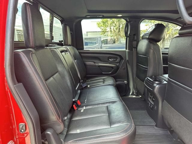 2023 Nissan TITAN Crew Cab PRO-4X 4x4