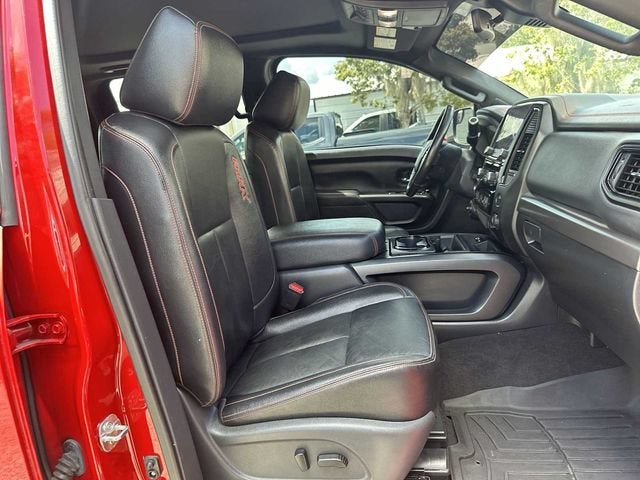 2023 Nissan TITAN Crew Cab PRO-4X 4x4