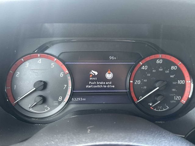 2023 Nissan TITAN Crew Cab PRO-4X 4x4