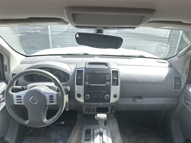 2017 Nissan Frontier SV