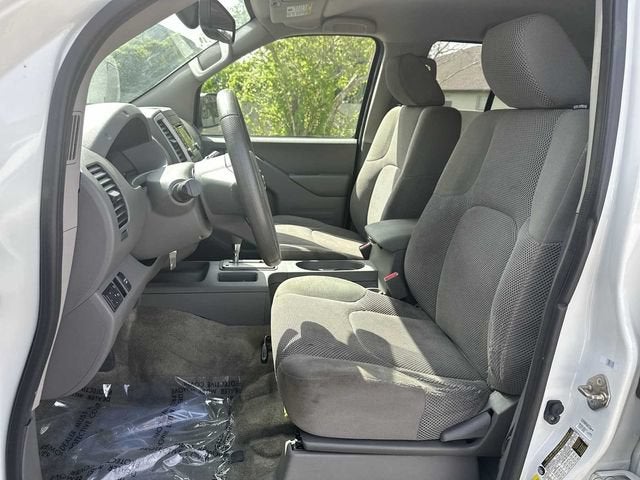 2017 Nissan Frontier SV