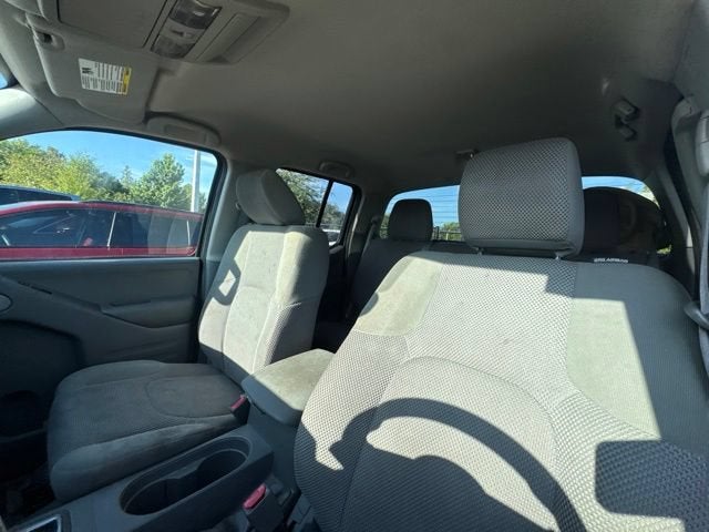 2017 Nissan Frontier SV