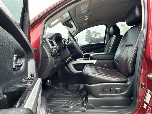 2017 Nissan Titan XD SV