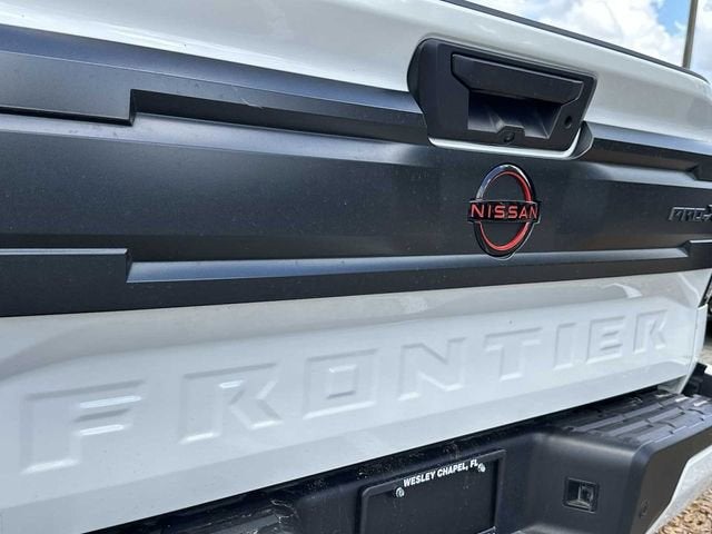 2025 Nissan Frontier Crew Cab PRO-X 4x2