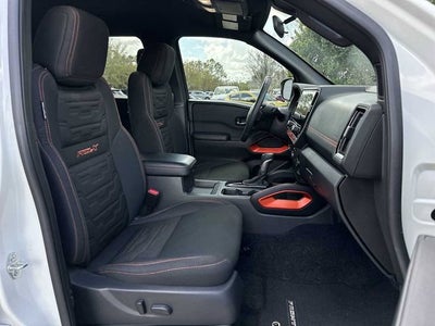 2025 Nissan Frontier Crew Cab PRO-X 4x2