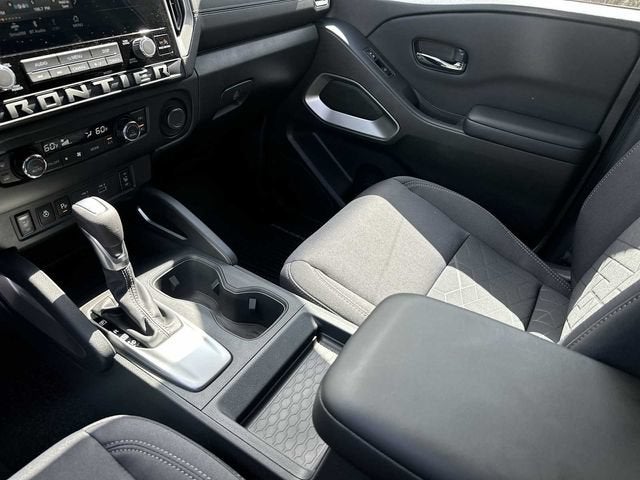 2026 Nissan Frontier Crew Cab SV 4x2