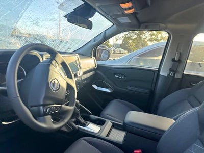 2026 Nissan Frontier Crew Cab SV 4x2