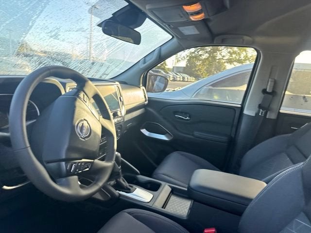 2026 Nissan Frontier Crew Cab SV 4x2