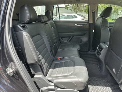2024 Volkswagen Atlas 2.0T SEL
