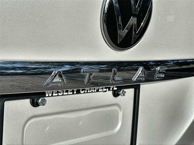 2022 Volkswagen Atlas Cross Sport 3.6L V6 SEL Premium R-Line