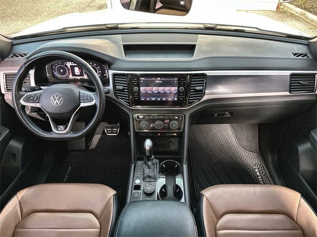 2022 Volkswagen Atlas Cross Sport 3.6L V6 SEL Premium R-Line