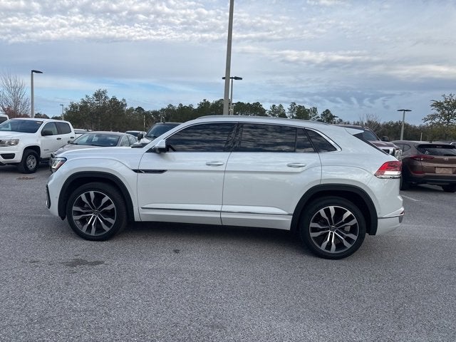 2022 Volkswagen Atlas Cross Sport 3.6L V6 SEL Premium R-Line