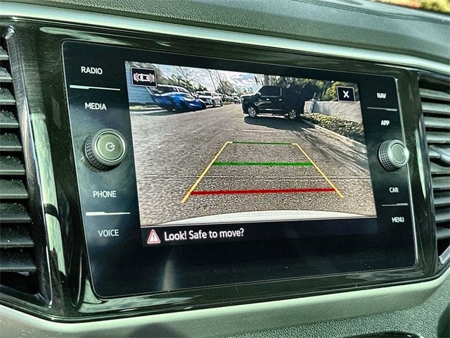 2022 Volkswagen Atlas Cross Sport 3.6L V6 SEL Premium R-Line