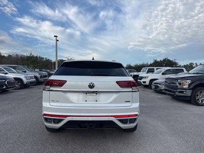 2022 Volkswagen Atlas Cross Sport 3.6L V6 SEL Premium R-Line