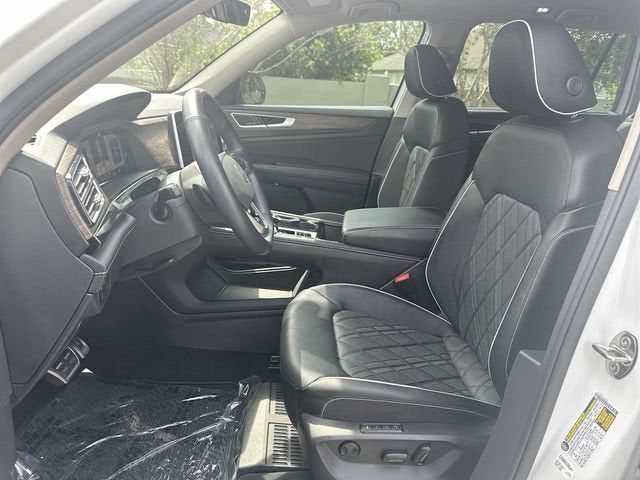 2025 Volkswagen Atlas 2.0T SEL Premium R-Line