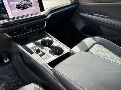 2025 Volkswagen Atlas 2.0T SEL Premium R-Line