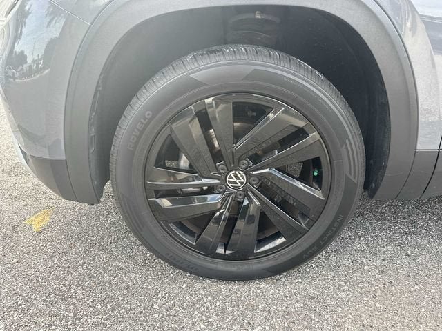 2022 Volkswagen Atlas Cross Sport 3.6L V6 SE w/Technology