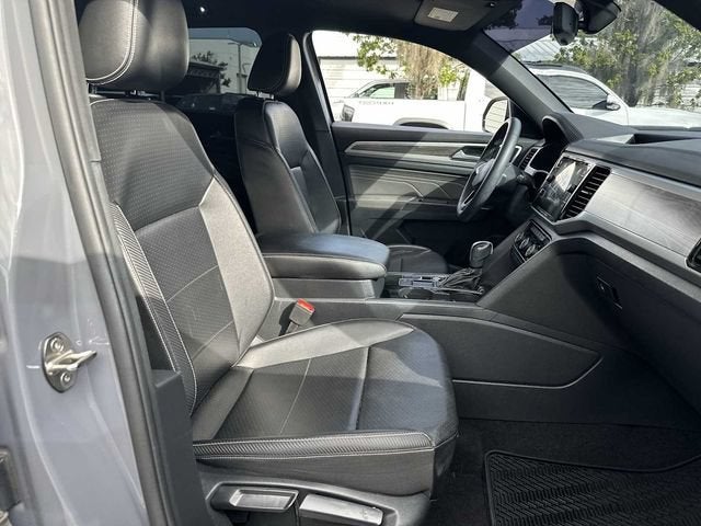 2022 Volkswagen Atlas Cross Sport 3.6L V6 SE w/Technology