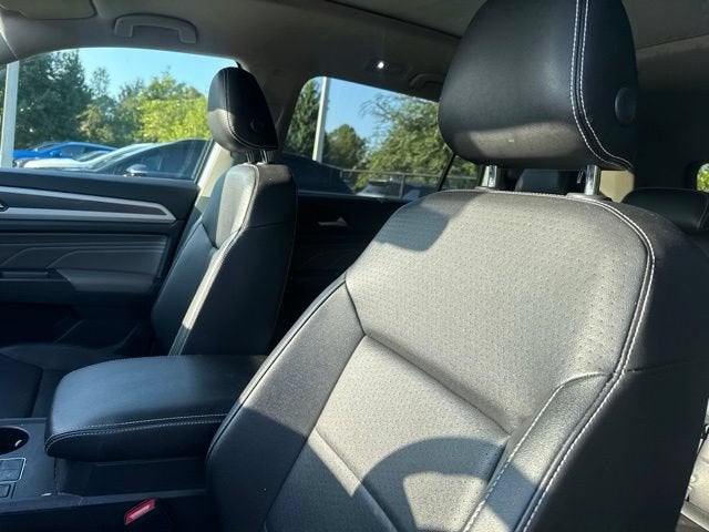 2021 Volkswagen Atlas 3.6L V6 SE w/Technology R-Line