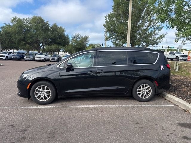 2021 Chrysler Voyager LXI