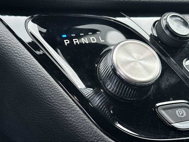 2024 Chrysler Pacifica Hybrid S Appearance Pkg