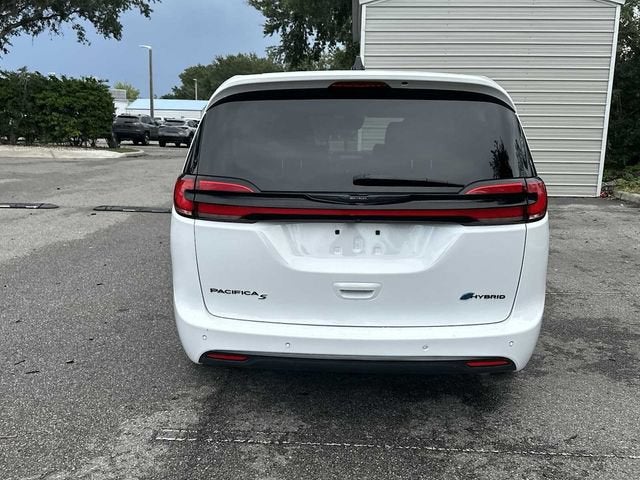 2024 Chrysler Pacifica Hybrid S Appearance Pkg