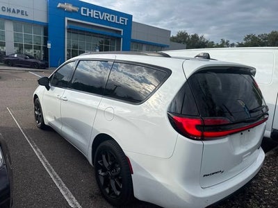 2023 Chrysler Pacifica Limited AWD