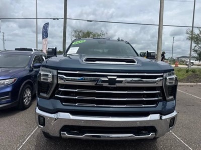 2025 Chevrolet Silverado 3500 HD LTZ