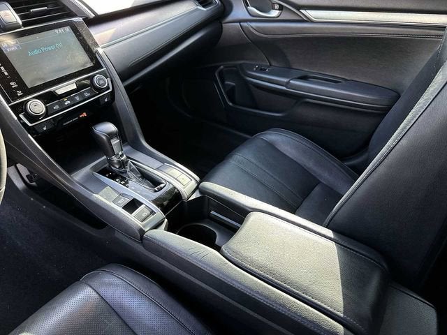 2018 Honda Civic Touring