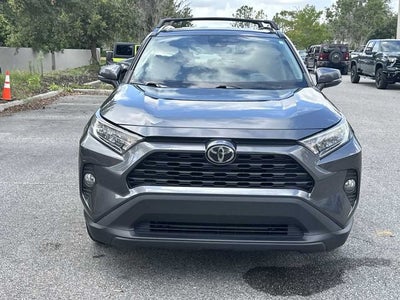 2020 Toyota RAV4 XLE