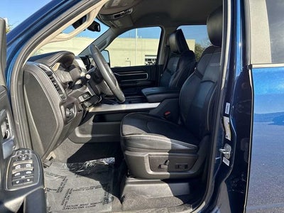 2024 RAM 3500 Laramie Crew Cab 4x4 6'4" Box