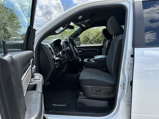 2024 RAM 3500 Big Horn Crew Cab 4x4 8' Box
