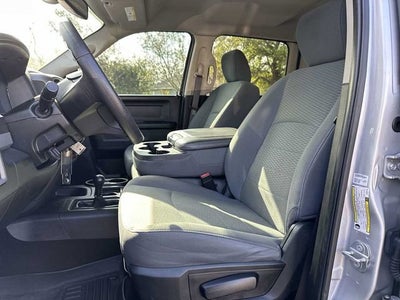 2018 RAM 2500 Tradesman Crew Cab 4x4 6'4" Box