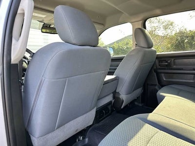 2018 RAM 2500 Tradesman Crew Cab 4x4 6'4" Box