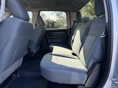 2018 RAM 2500 Tradesman Crew Cab 4x4 6'4" Box