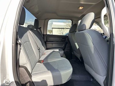 2018 RAM 2500 Tradesman Crew Cab 4x4 6'4" Box