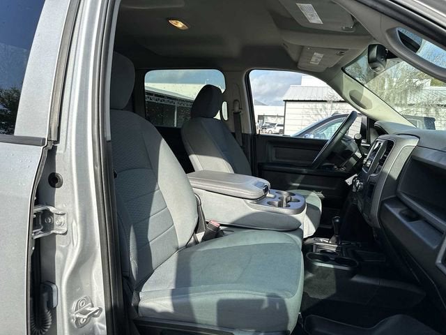 2018 RAM 2500 Tradesman Crew Cab 4x4 6'4" Box