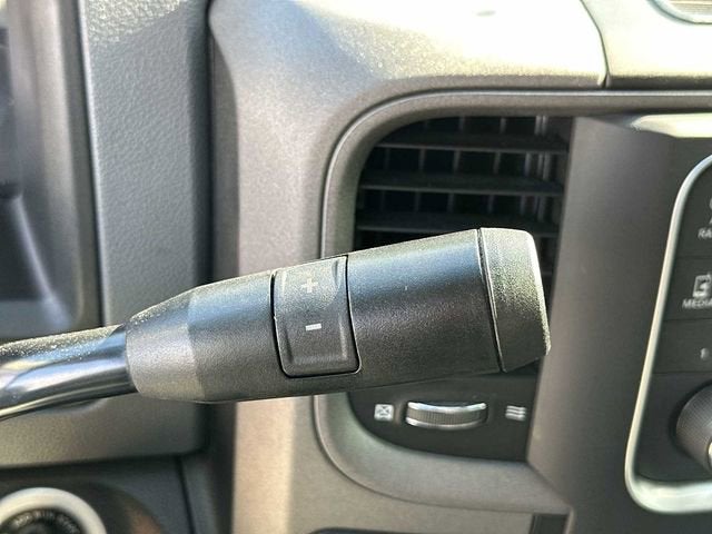 2018 RAM 2500 Tradesman Crew Cab 4x4 6'4" Box