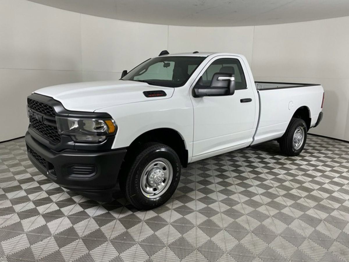 2024 RAM 2500 Big Horn Crew Cab 4x4 6'4" Box