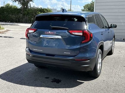 2024 GMC Terrain SLE