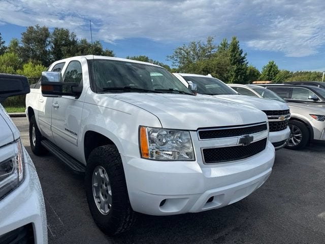 2011 Chevrolet Avalanche LS