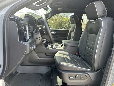 2025 GMC Sierra 1500 AT4X