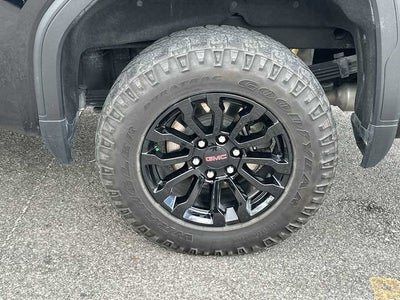2023 GMC Sierra 1500 AT4X