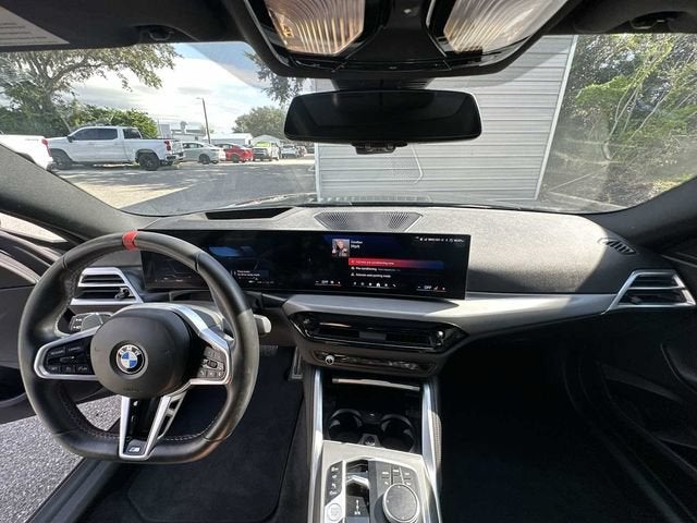2025 BMW M240 i