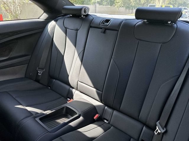 2025 BMW M240 i