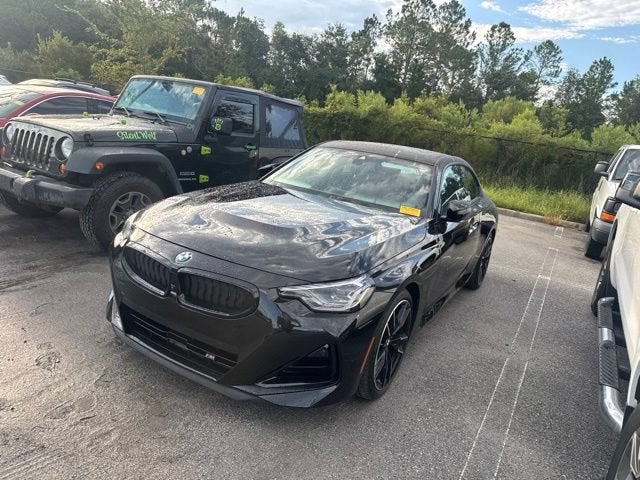 2025 BMW M240 i