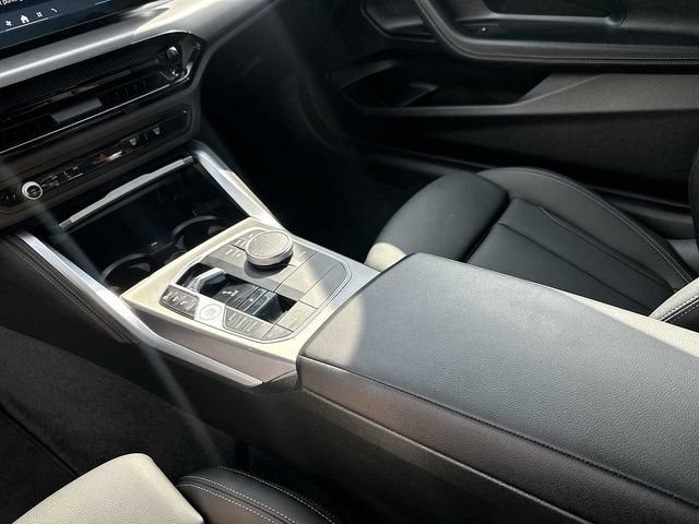 2025 BMW M240 i