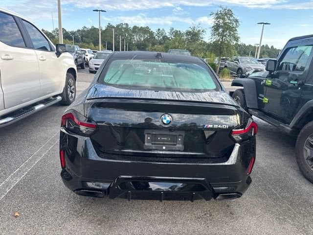 2025 BMW M240 i