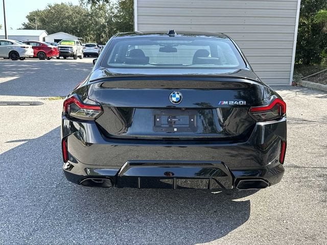 2025 BMW M240 i