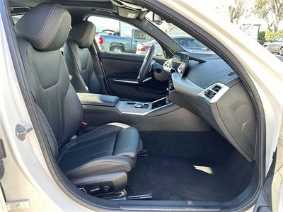 2025 BMW 3 Series 330i xDrive